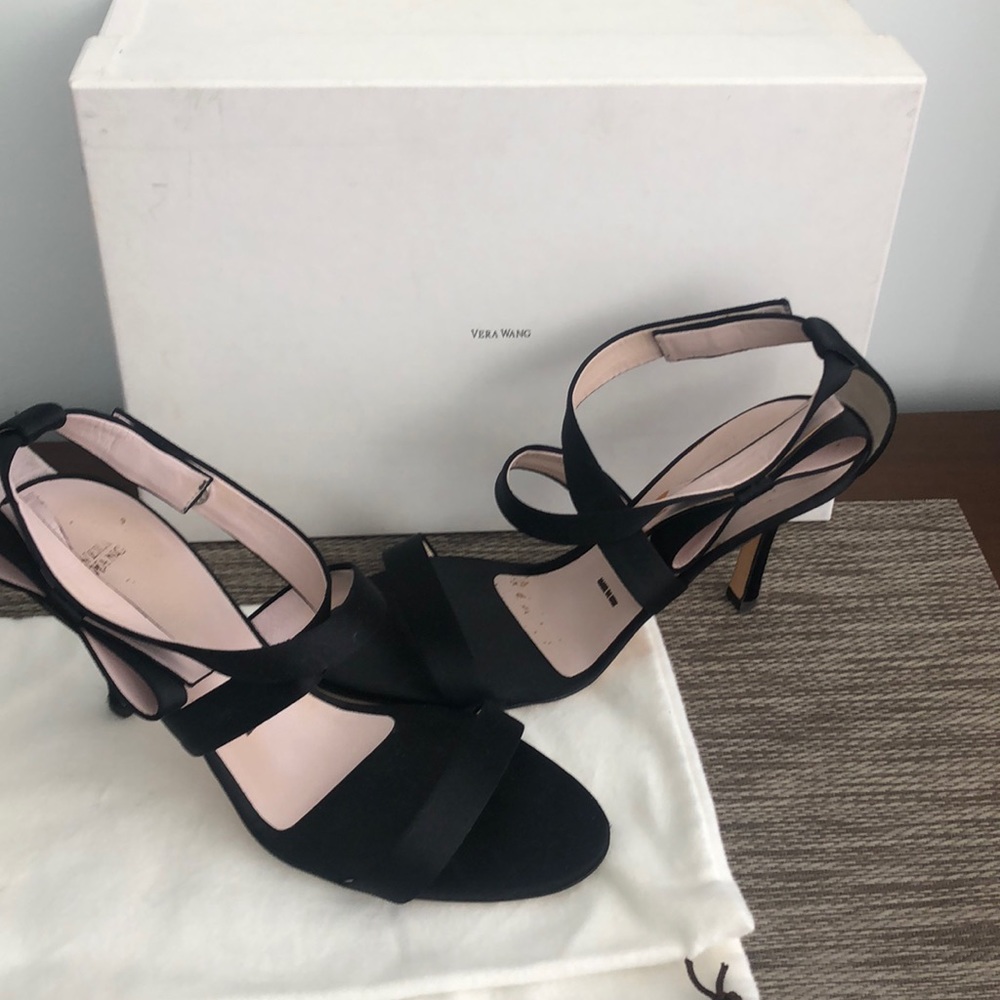 Vera Wang Heels